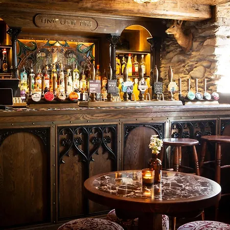 The Unicorn, Inn 3*